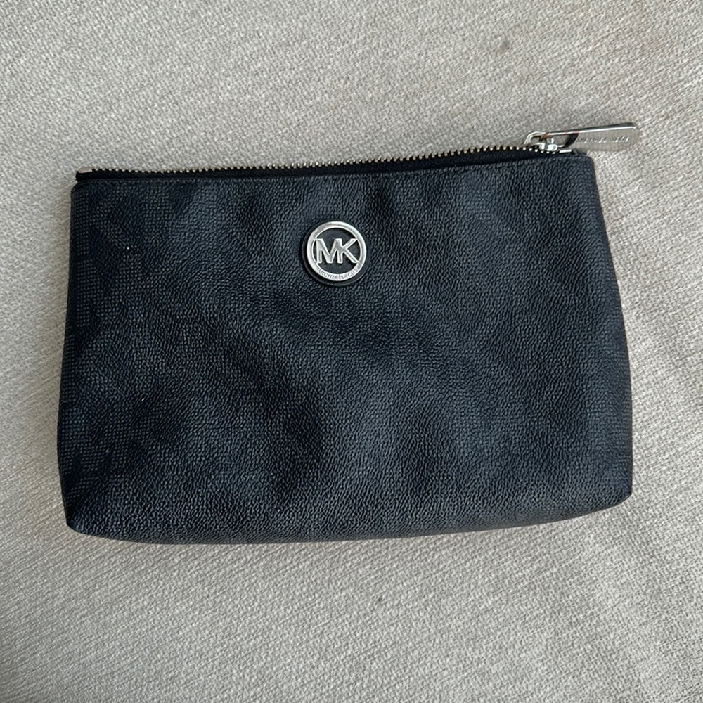 Michael Kors makeup bag